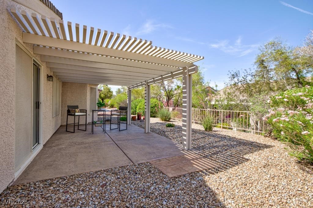 502 Edgefield Ridge Place
