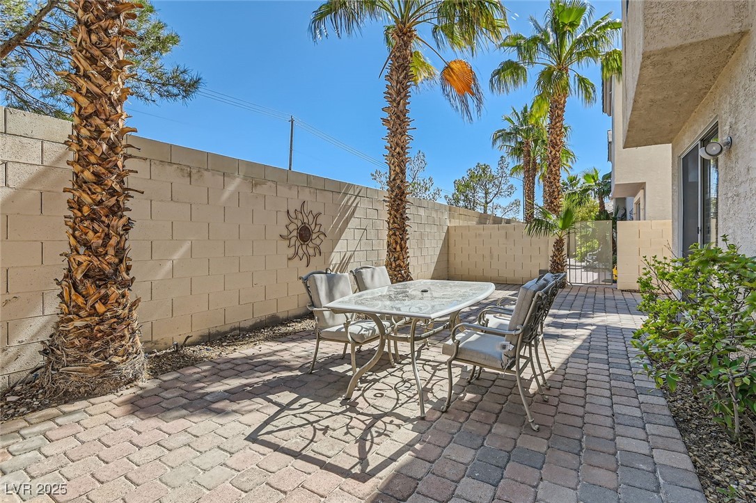 8040 Arcadian Lane