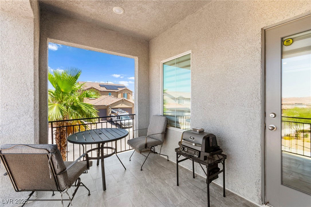 295 Callen Falls Avenue 2225