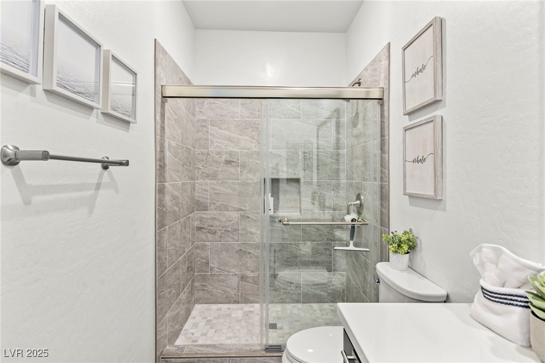 295 Callen Falls Avenue 2225