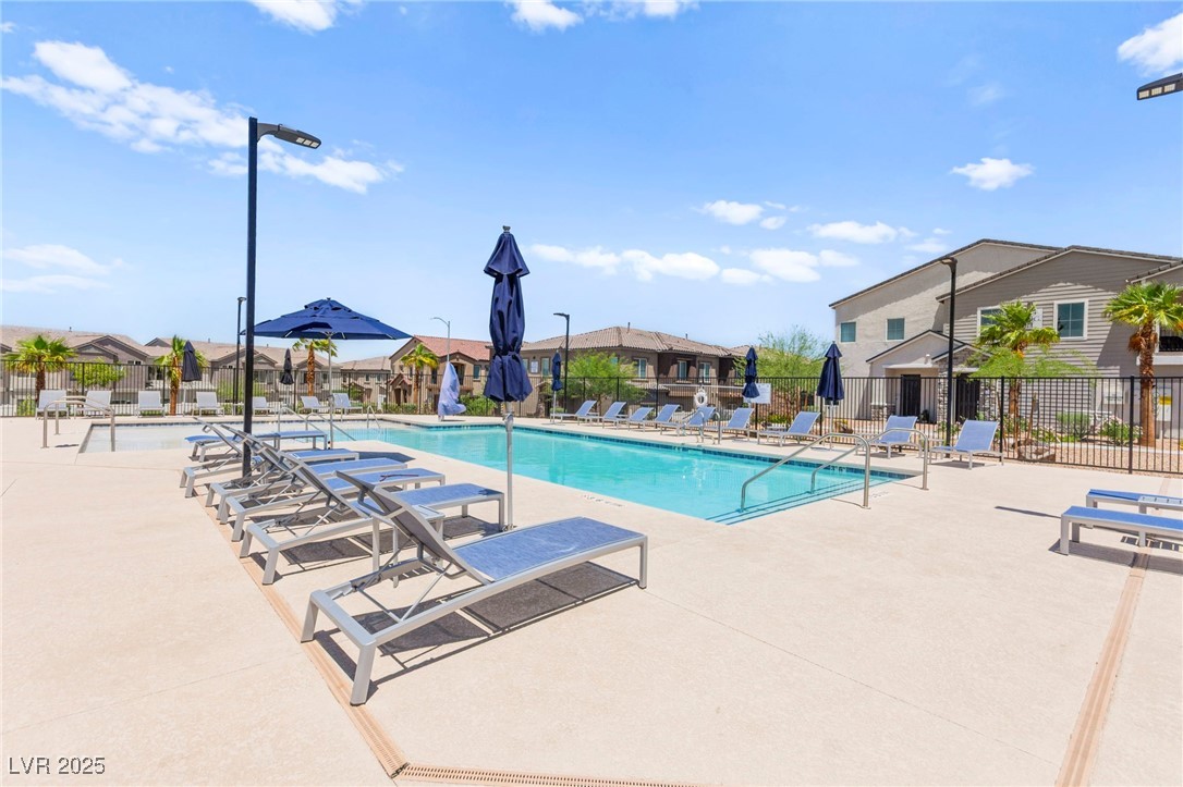295 Callen Falls Avenue 2225