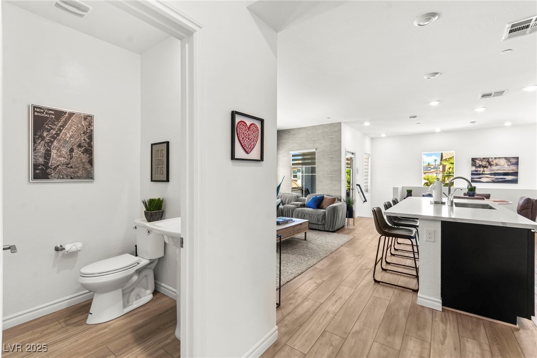 295 Callen Falls Avenue 2225