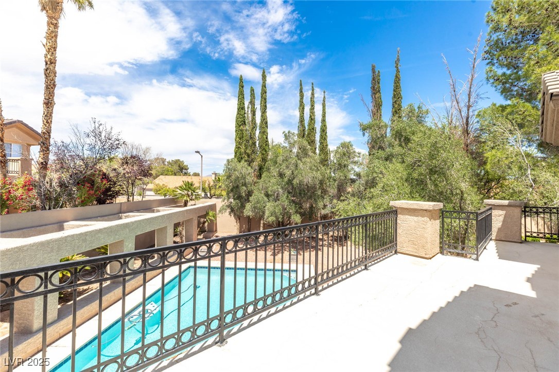8800 Cortile Drive