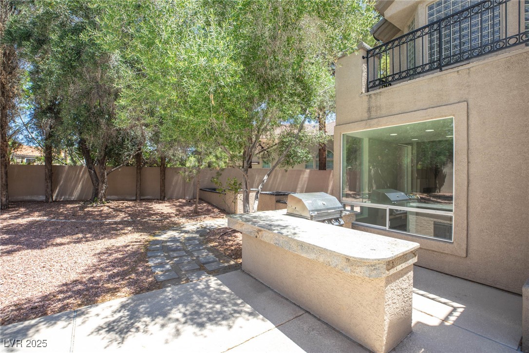 8800 Cortile Drive