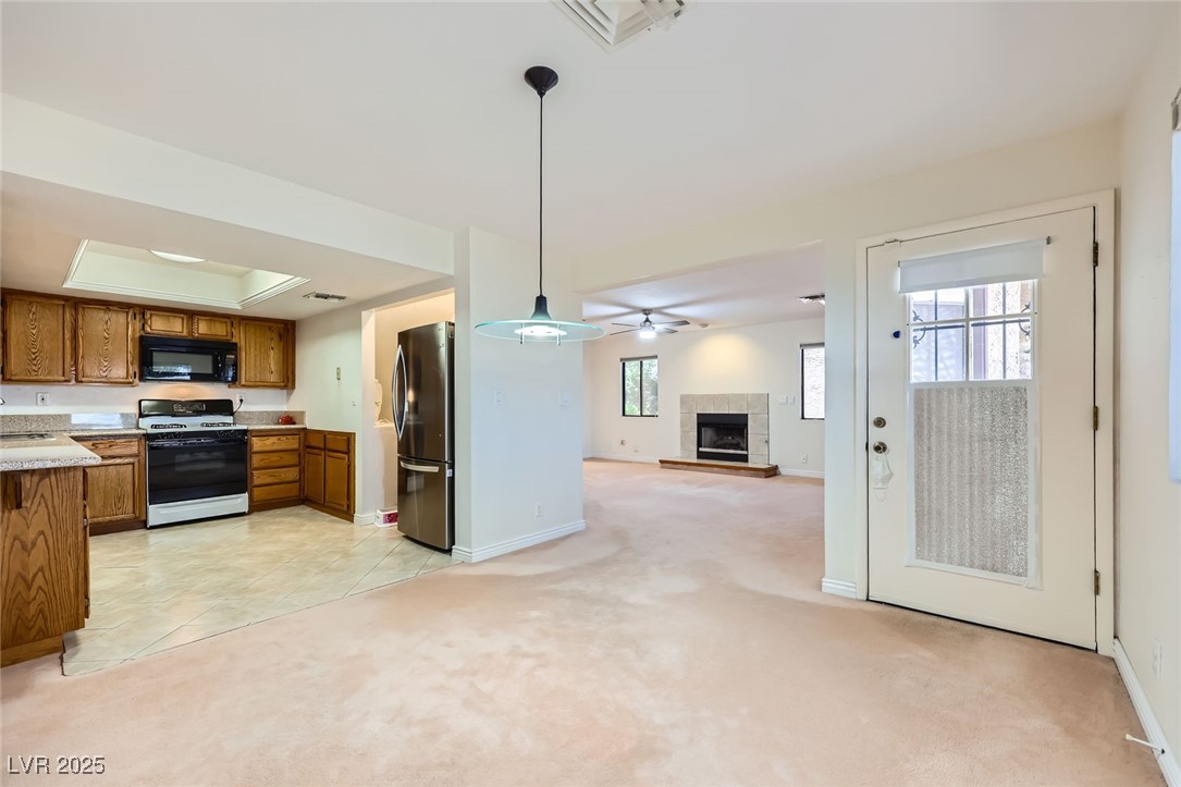 3942 Delos Drive