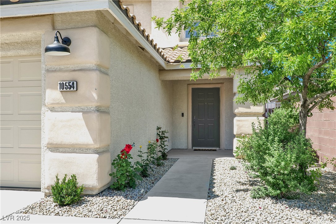 10554 Lilac Tree Avenue