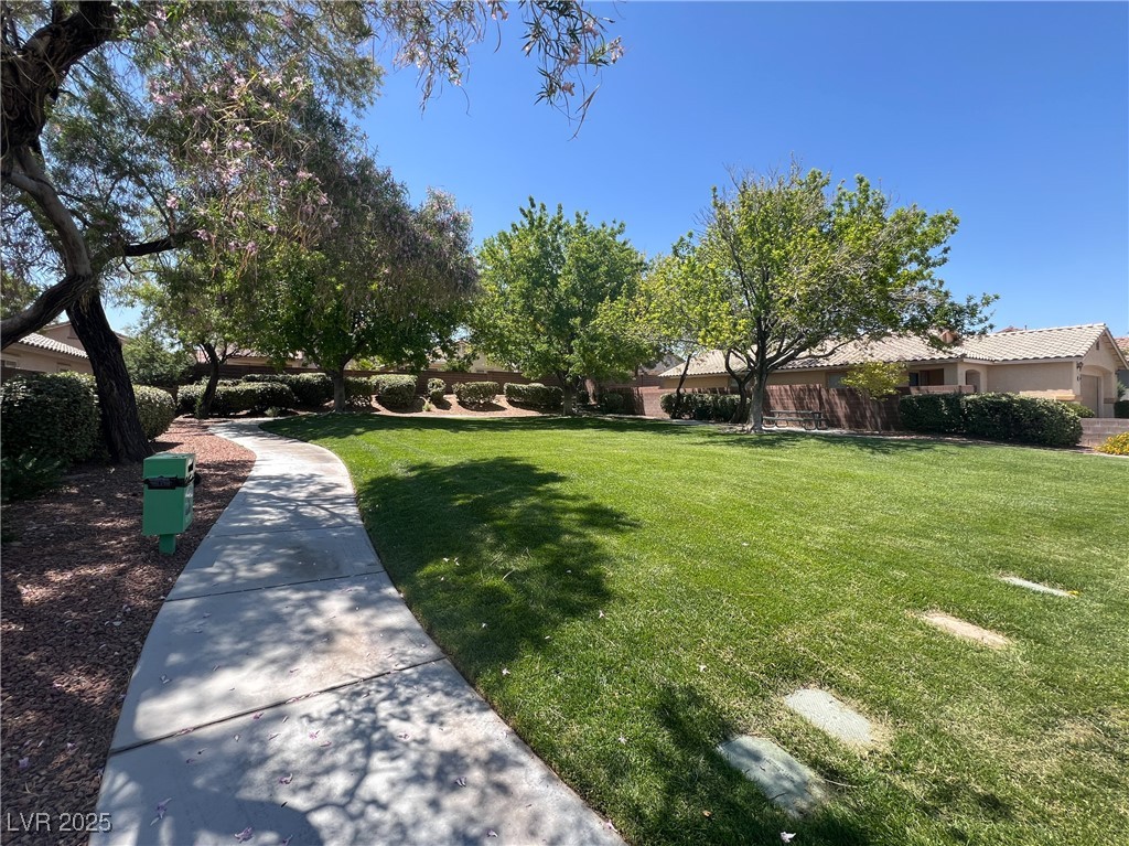 10554 Lilac Tree Avenue