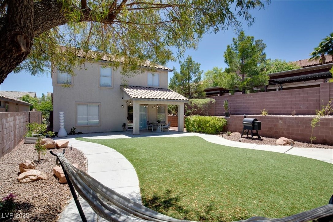 10554 Lilac Tree Avenue