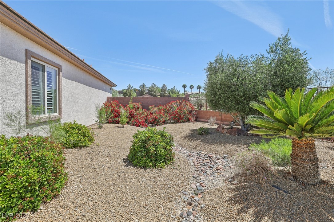 2284 Carambala Lane
