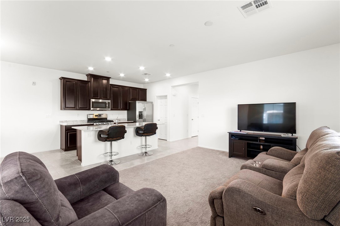 2495 Sunflower Days Avenue 2052
