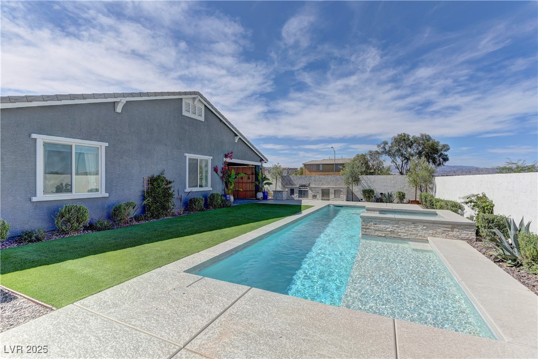 6390 Montrose Park Court