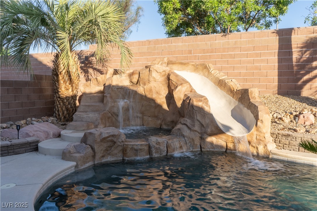 2549 Sundew Avenue