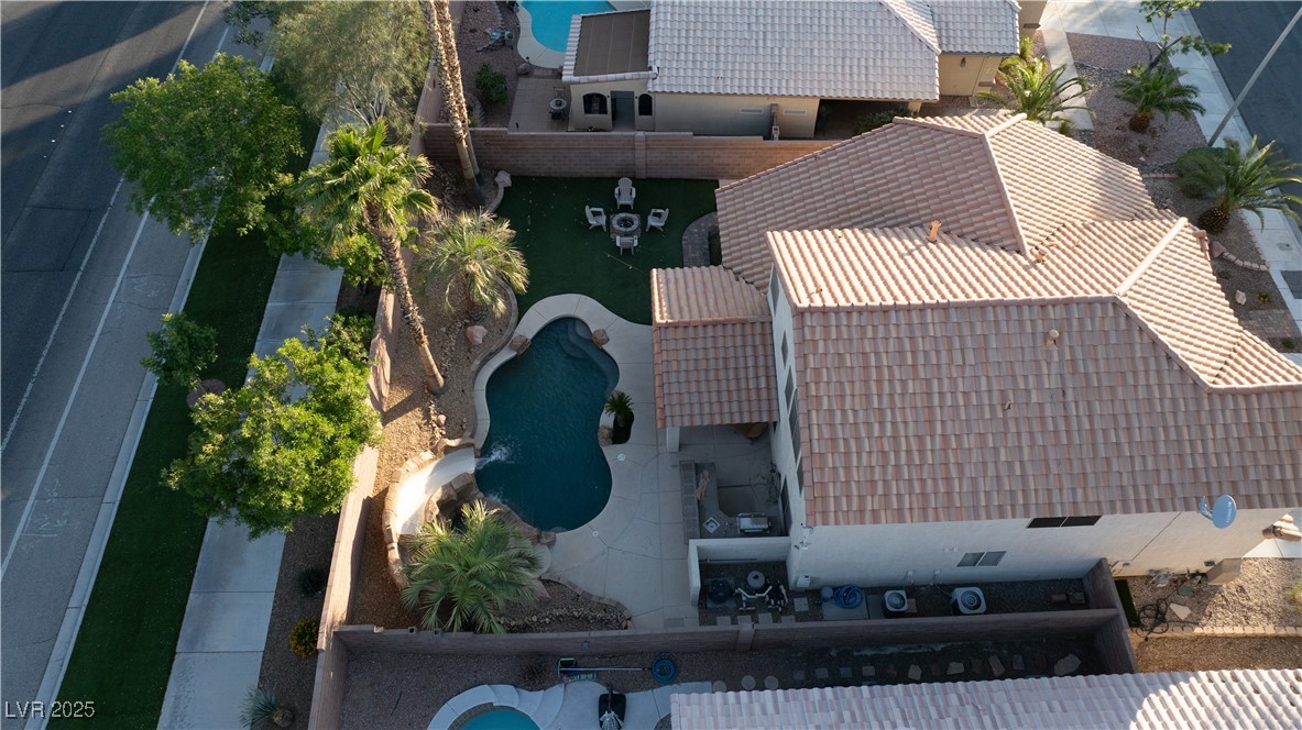 2549 Sundew Avenue