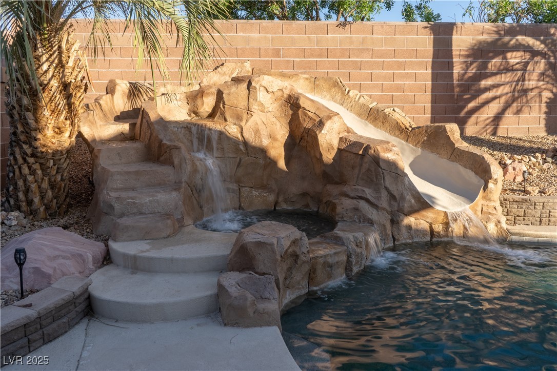 2549 Sundew Avenue
