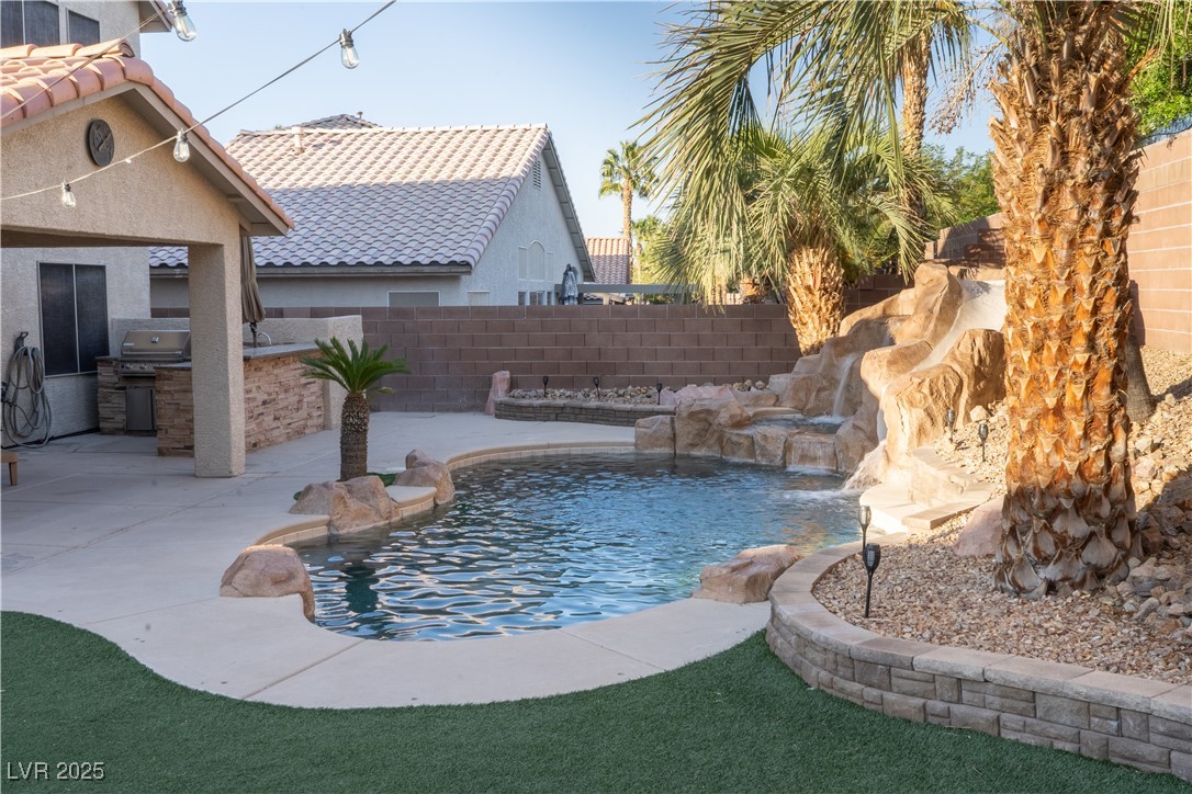 2549 Sundew Avenue