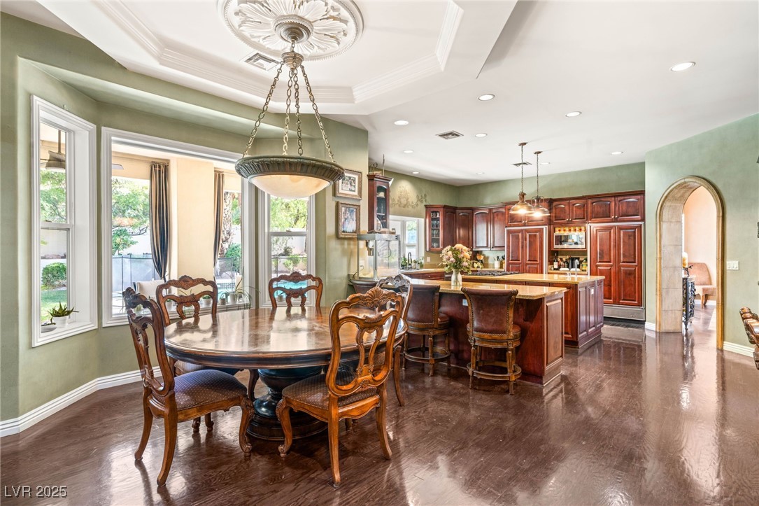2346 Villandry Court