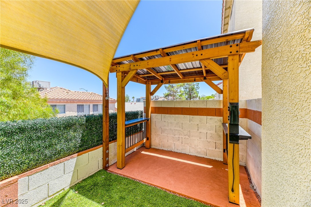 7900 Dutch Canyon Court