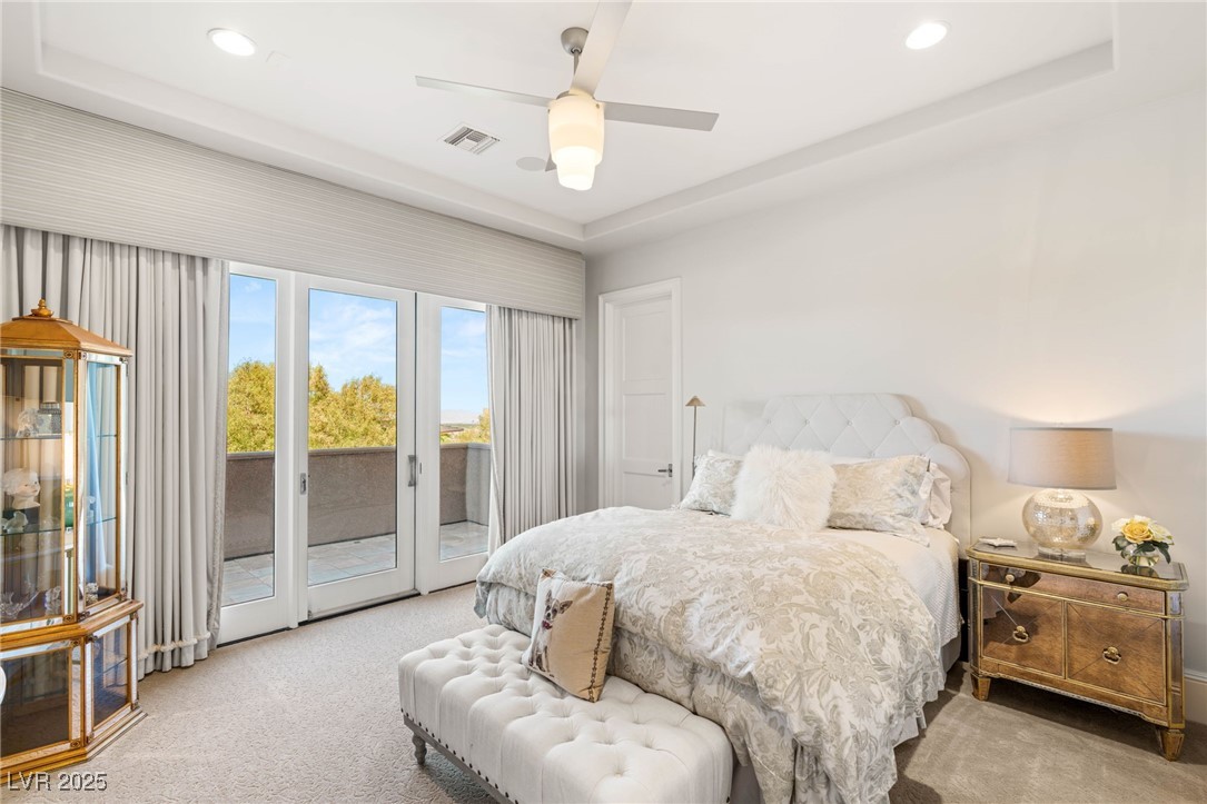 11 Misty Peaks Court