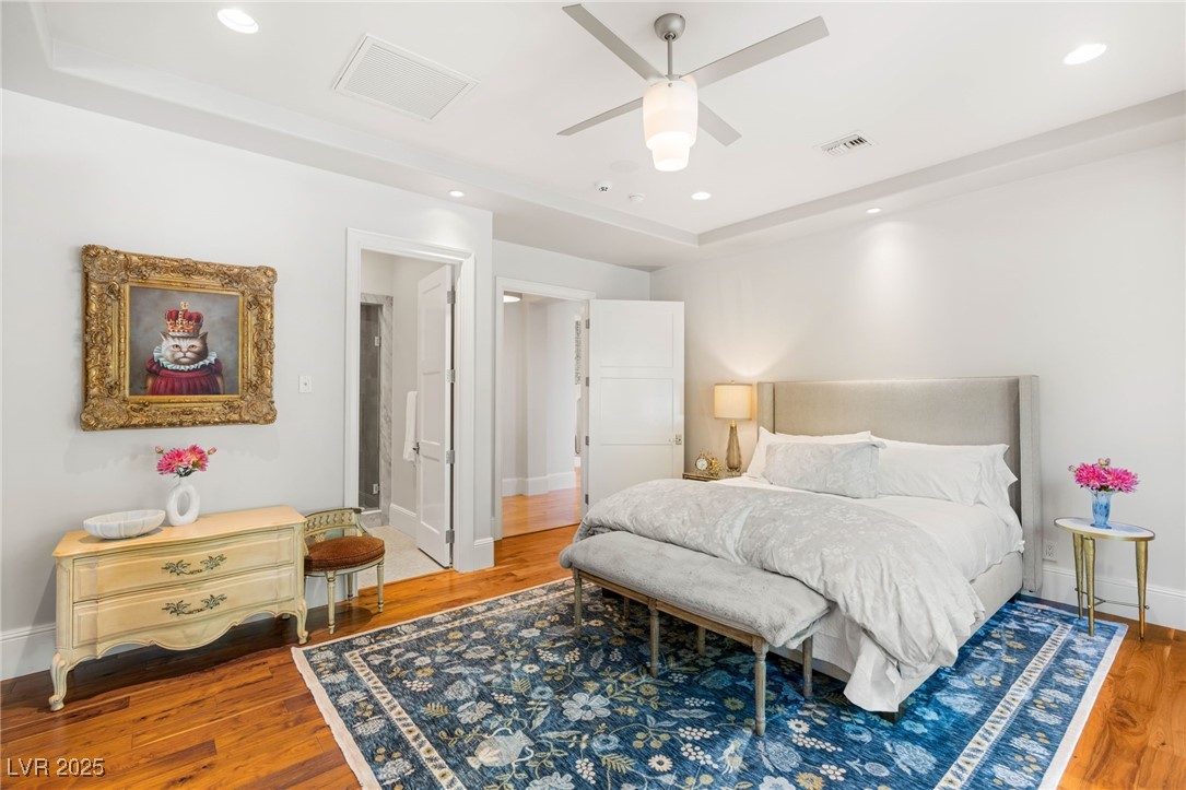 11 Misty Peaks Court