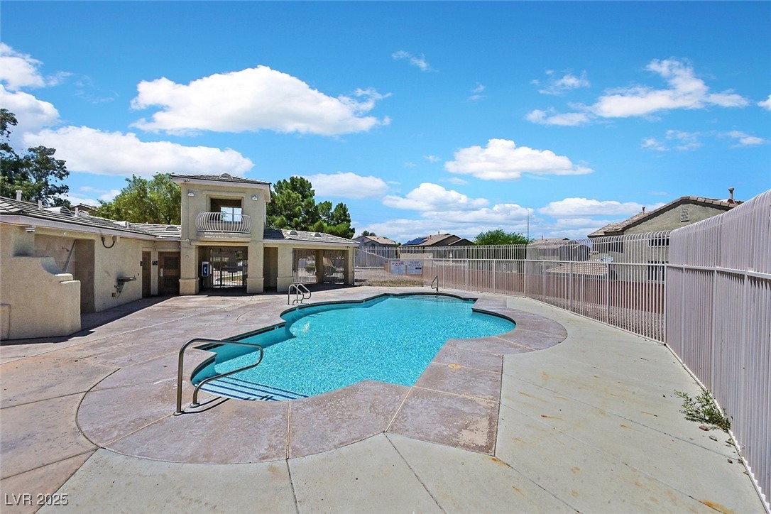 4132 Joyous Street