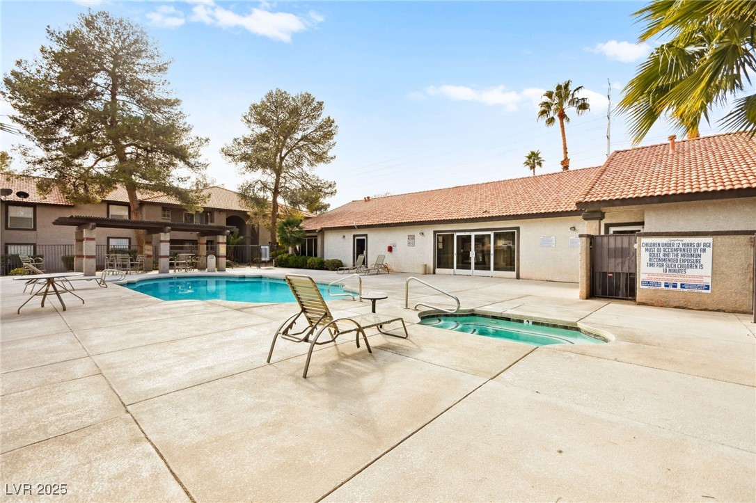 2606 South Durango Drive 245