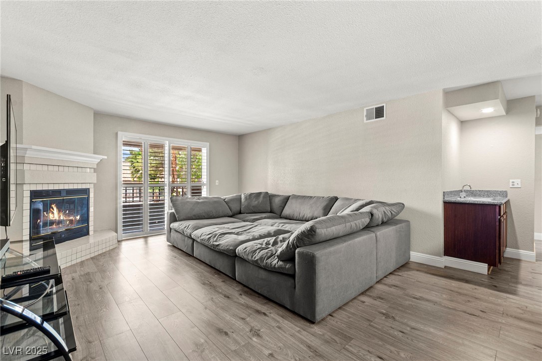 2606 South Durango Drive 245
