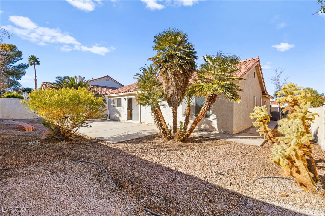 433 Old Palms Drive