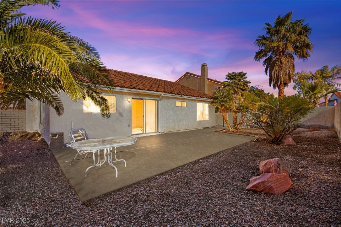 433 Old Palms Drive
