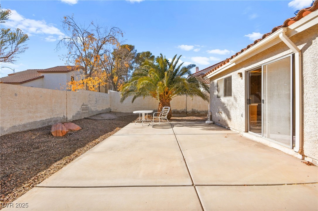 433 Old Palms Drive