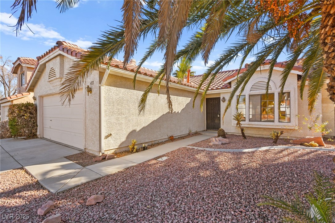 433 Old Palms Drive