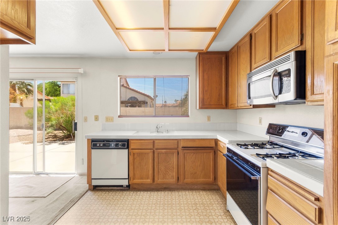 433 Old Palms Drive