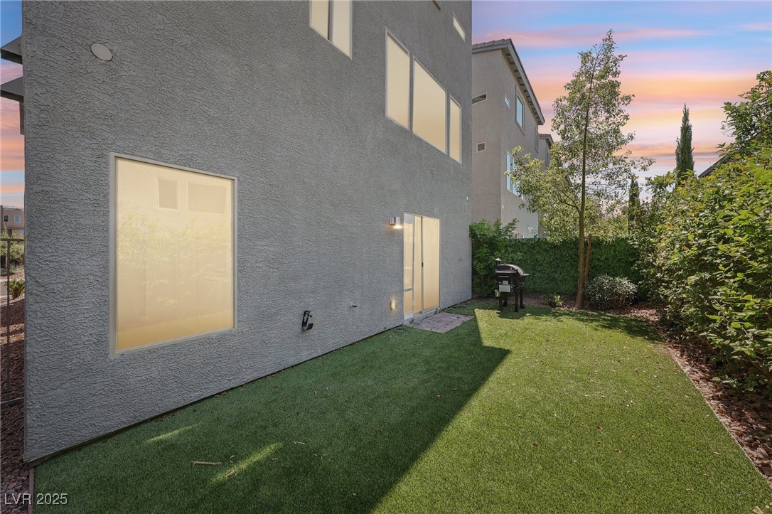 8042 Misty Canyon Avenue