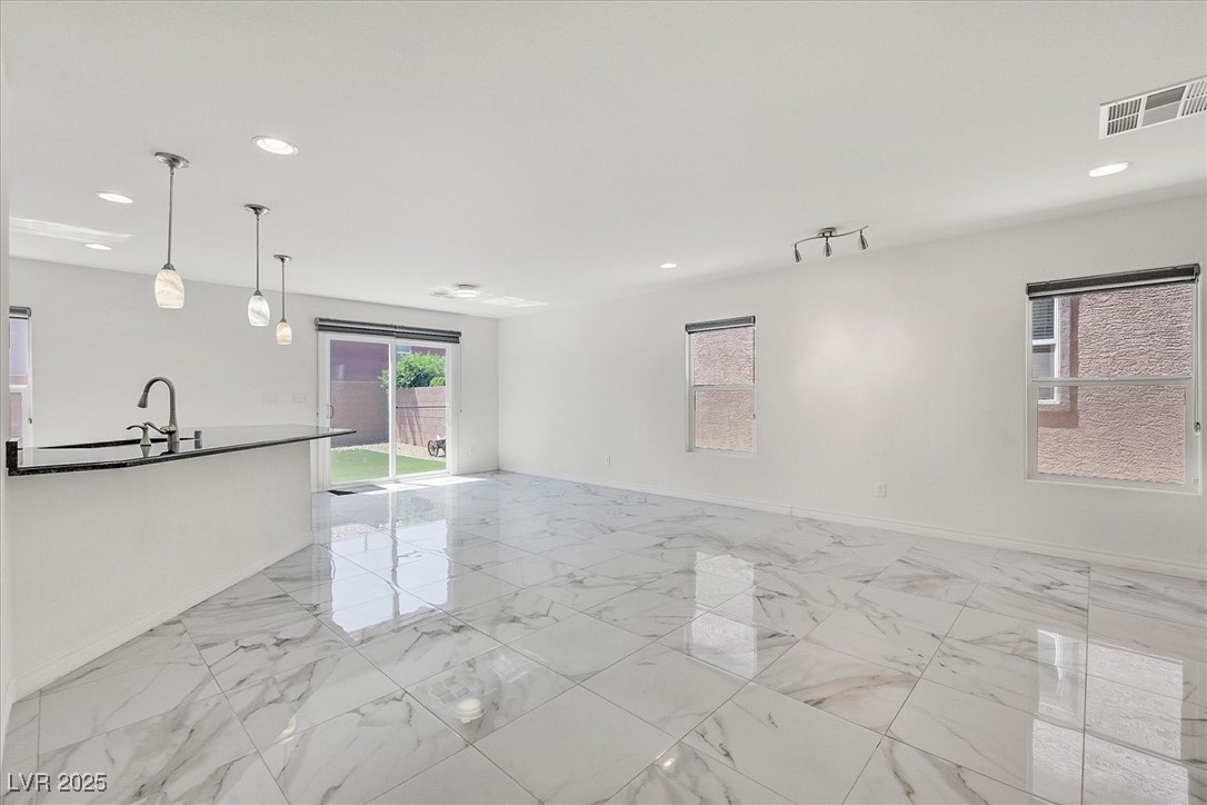 8755 Spanish Ridge Avenue