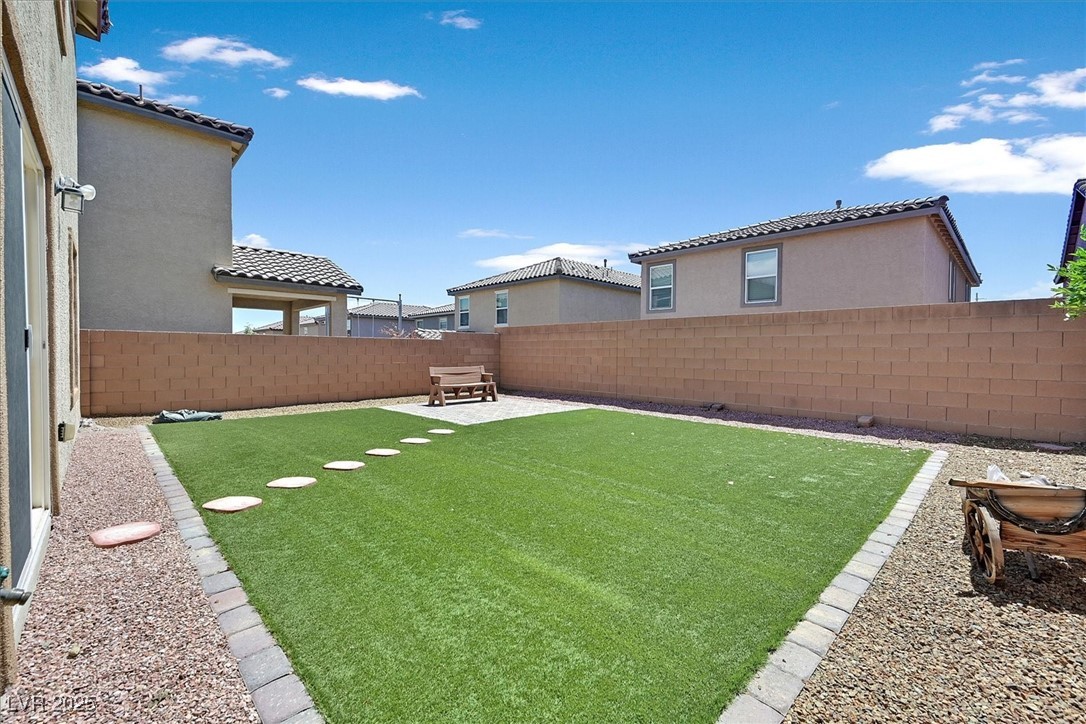 8755 Spanish Ridge Avenue