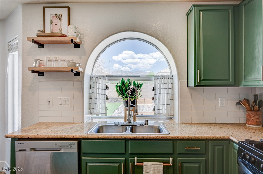 412 ORCHID OASIS Avenue