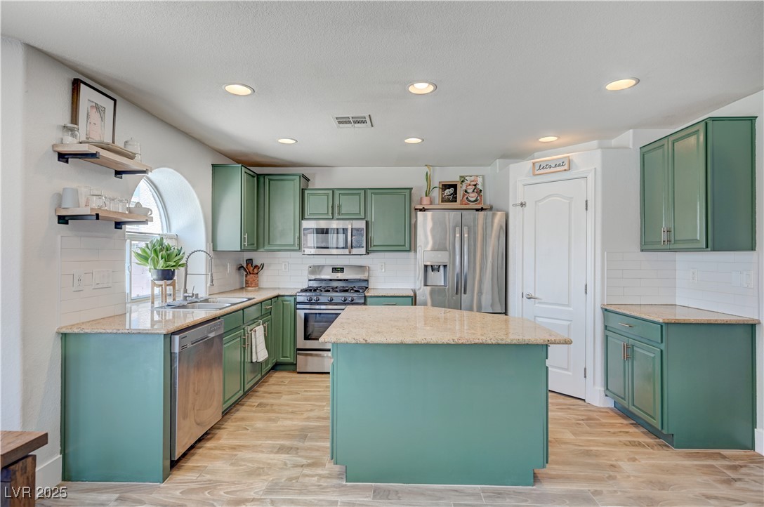 412 ORCHID OASIS Avenue