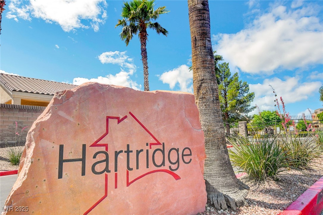 412 ORCHID OASIS Avenue