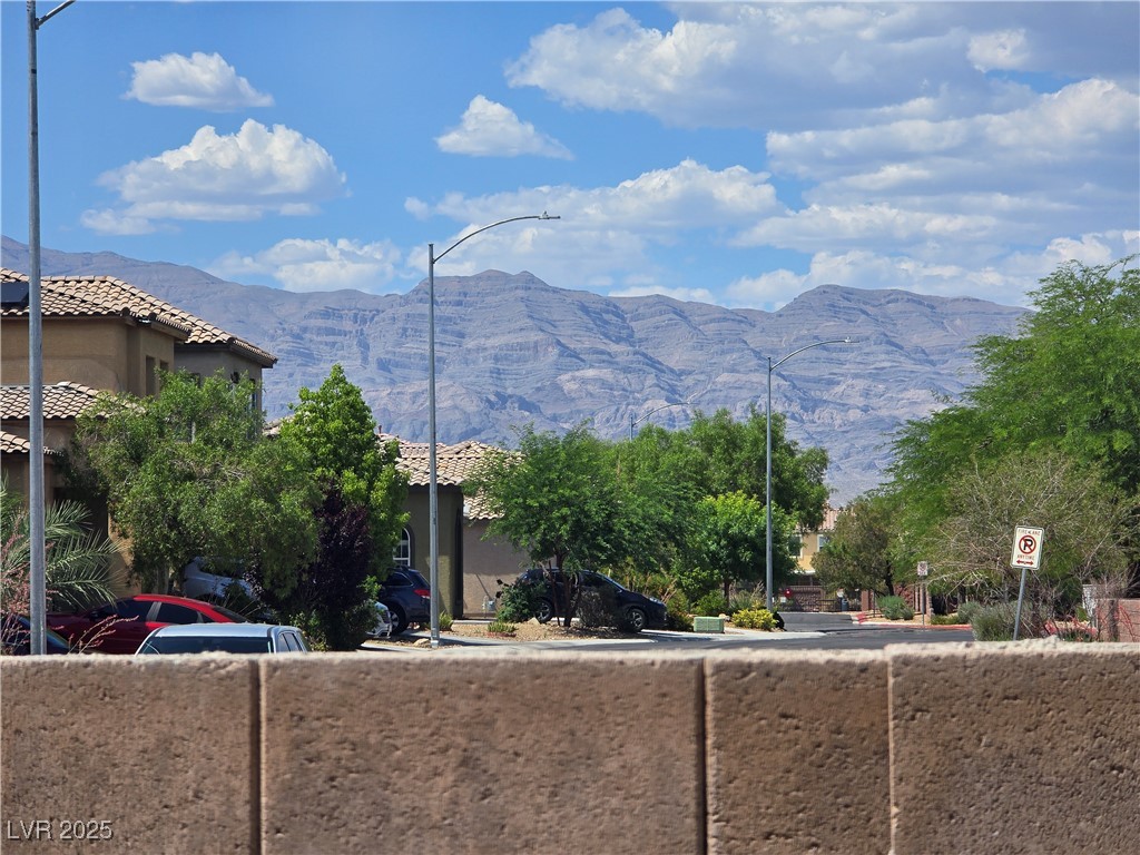 412 ORCHID OASIS Avenue