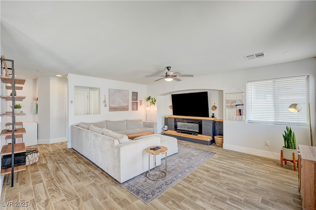 412 ORCHID OASIS Avenue