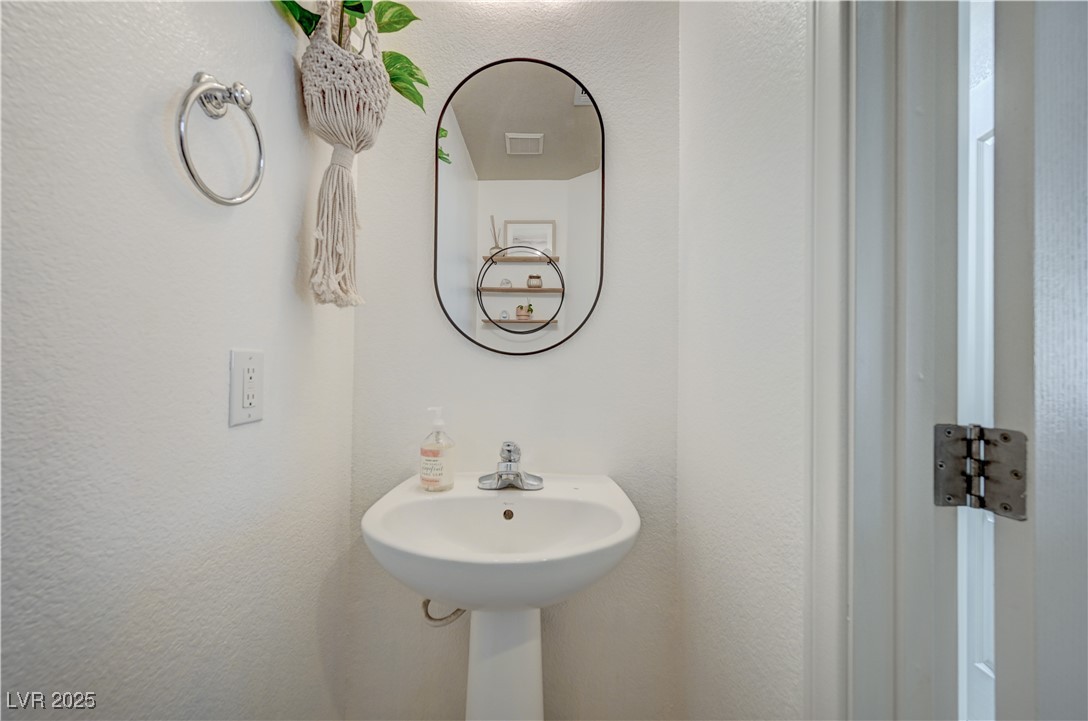 412 ORCHID OASIS Avenue