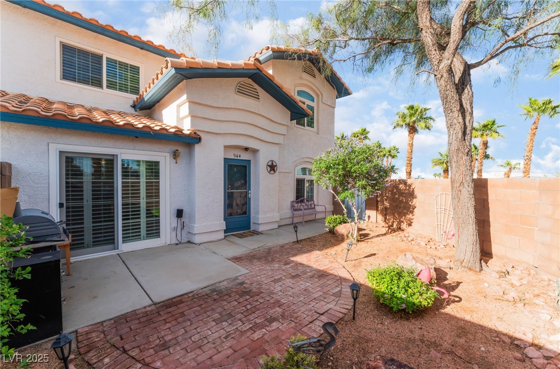 944 Angel Star Lane