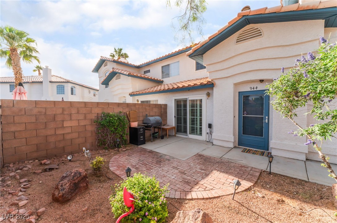 944 Angel Star Lane