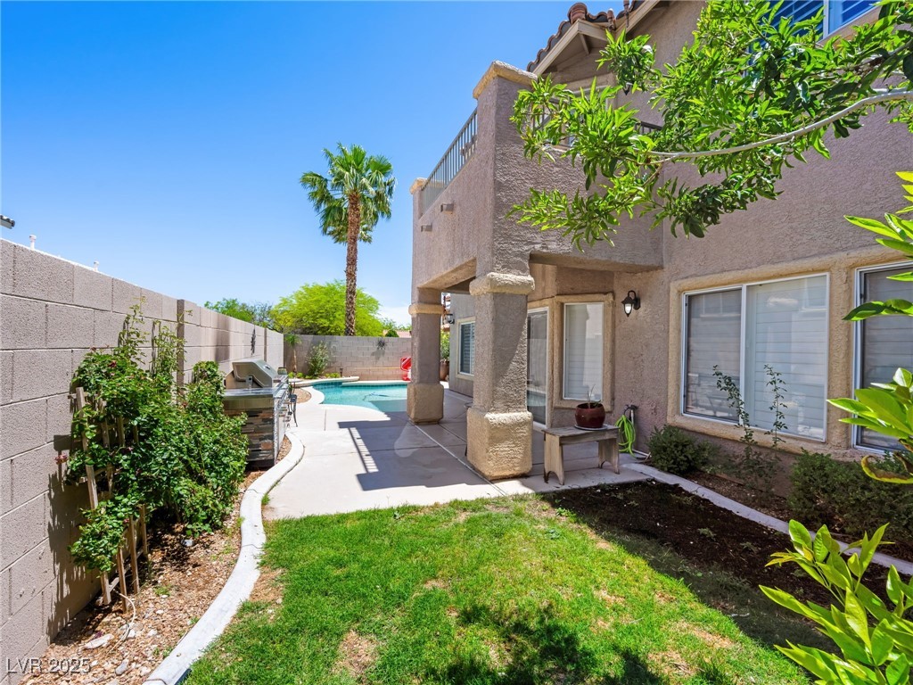 10612 Gum Tree Court