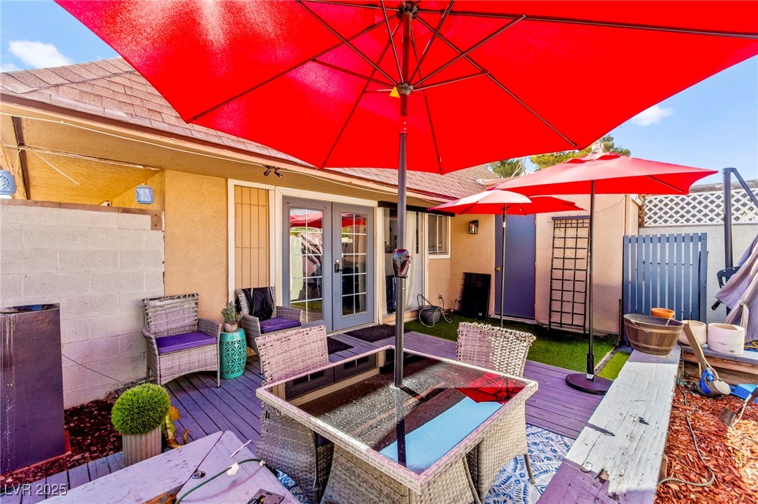 2569 Paradise Village Way