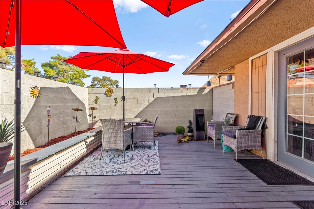 2569 Paradise Village Way