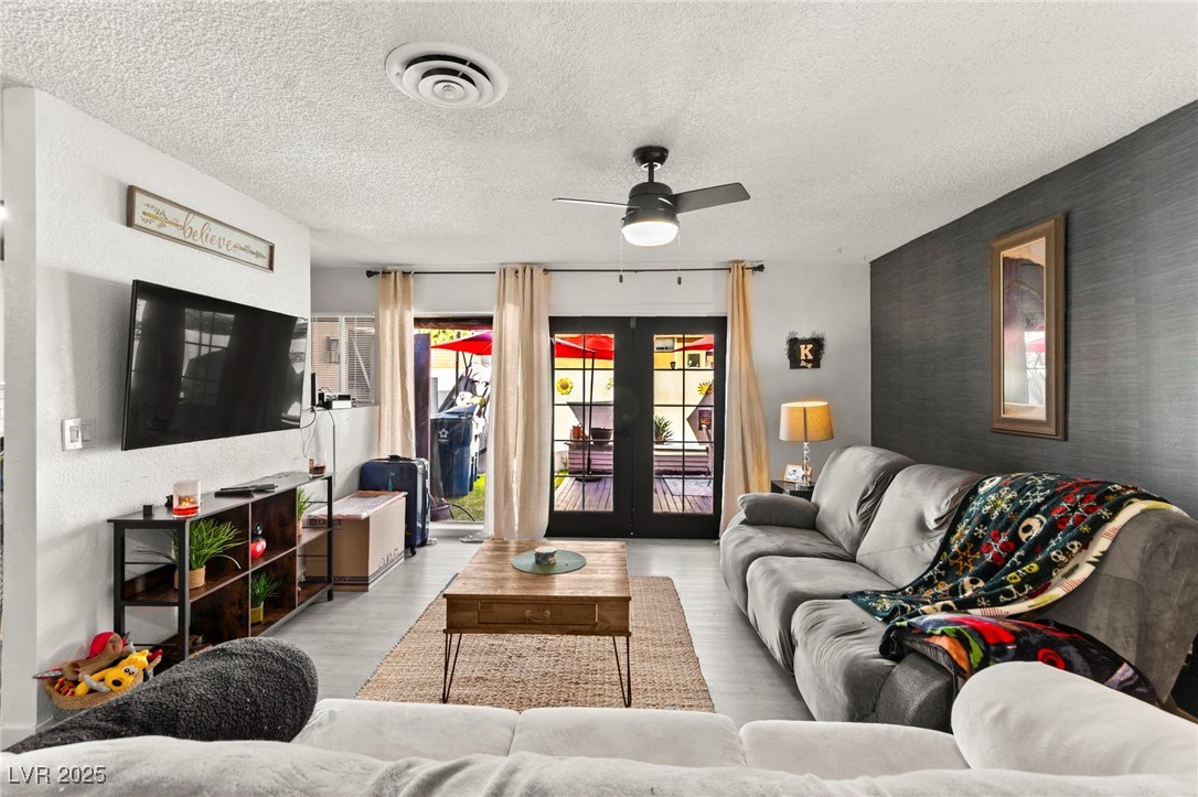 2569 Paradise Village Way