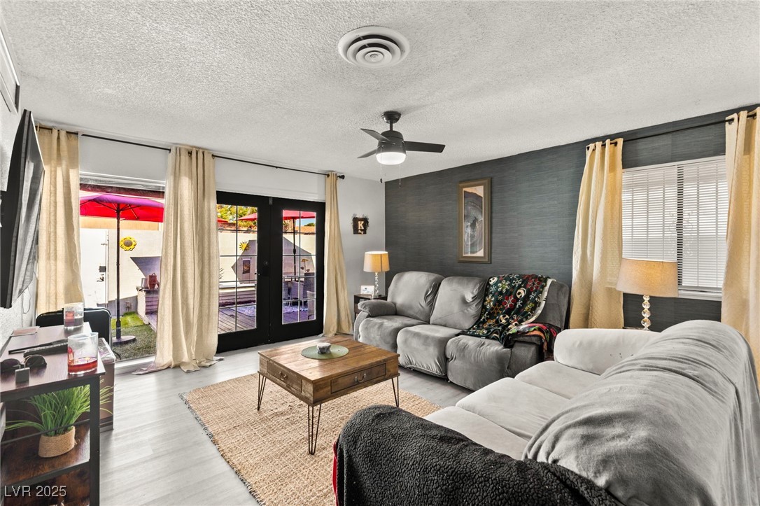 2569 Paradise Village Way