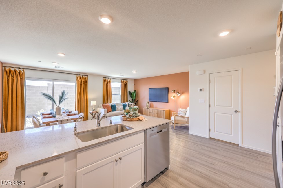 2514 Petunia Garden Avenue 226