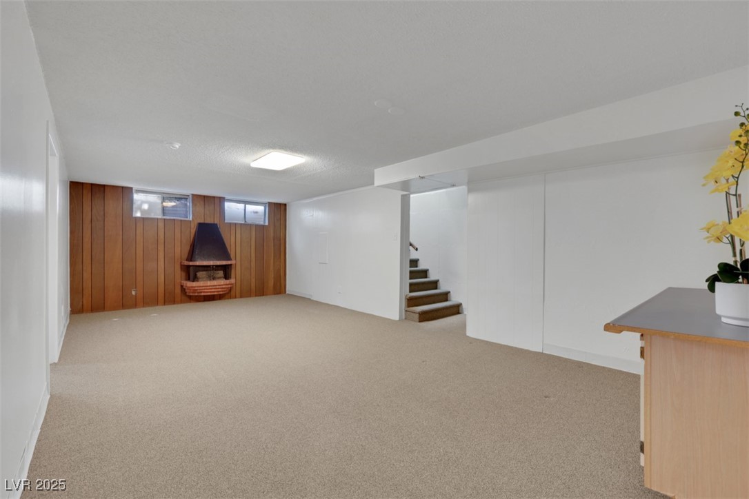 415 Emerald Circle