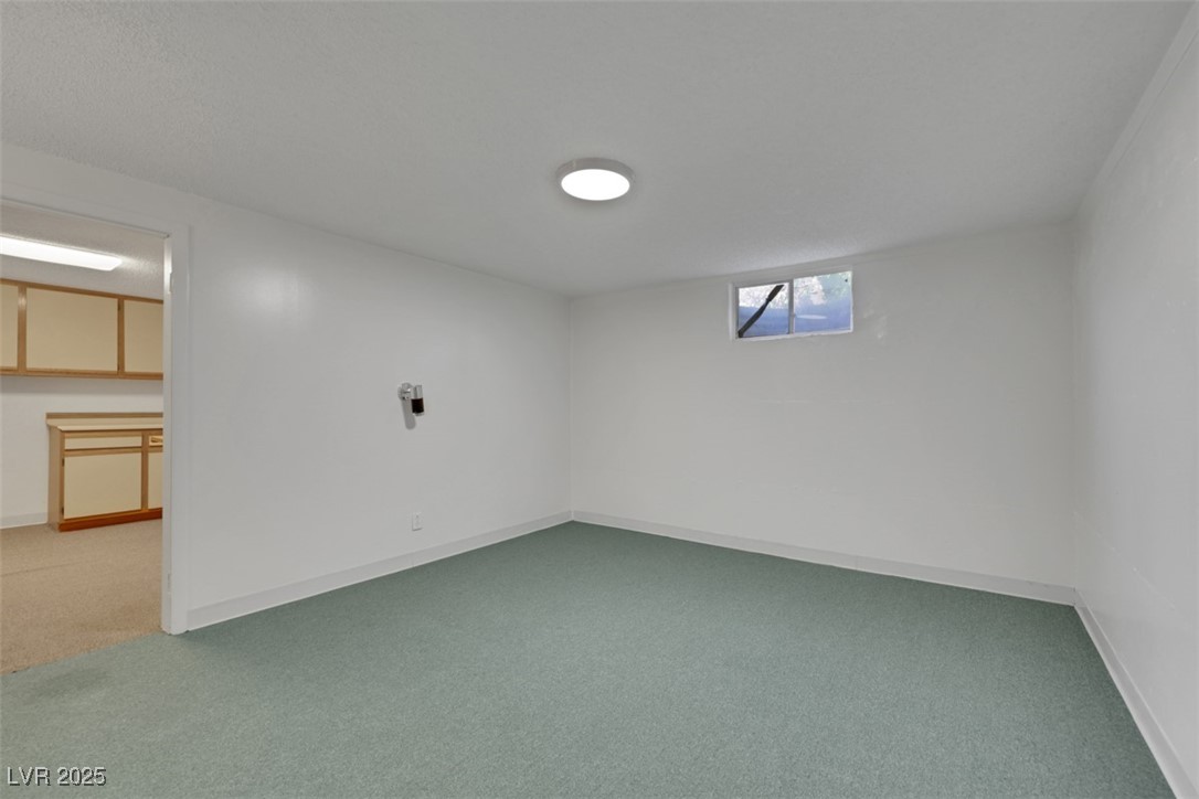 415 Emerald Circle